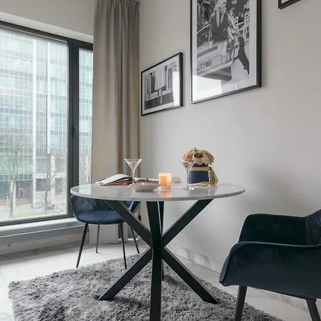 Apartament Centro Design - Półwiejska Poznań